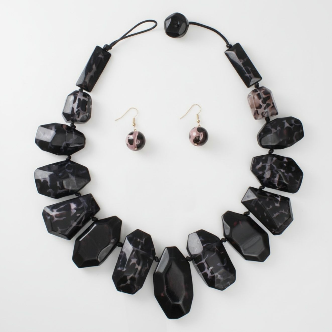 Statement Necklace Chunky Black Leopard Bead Cord Stylish Toggle Closure