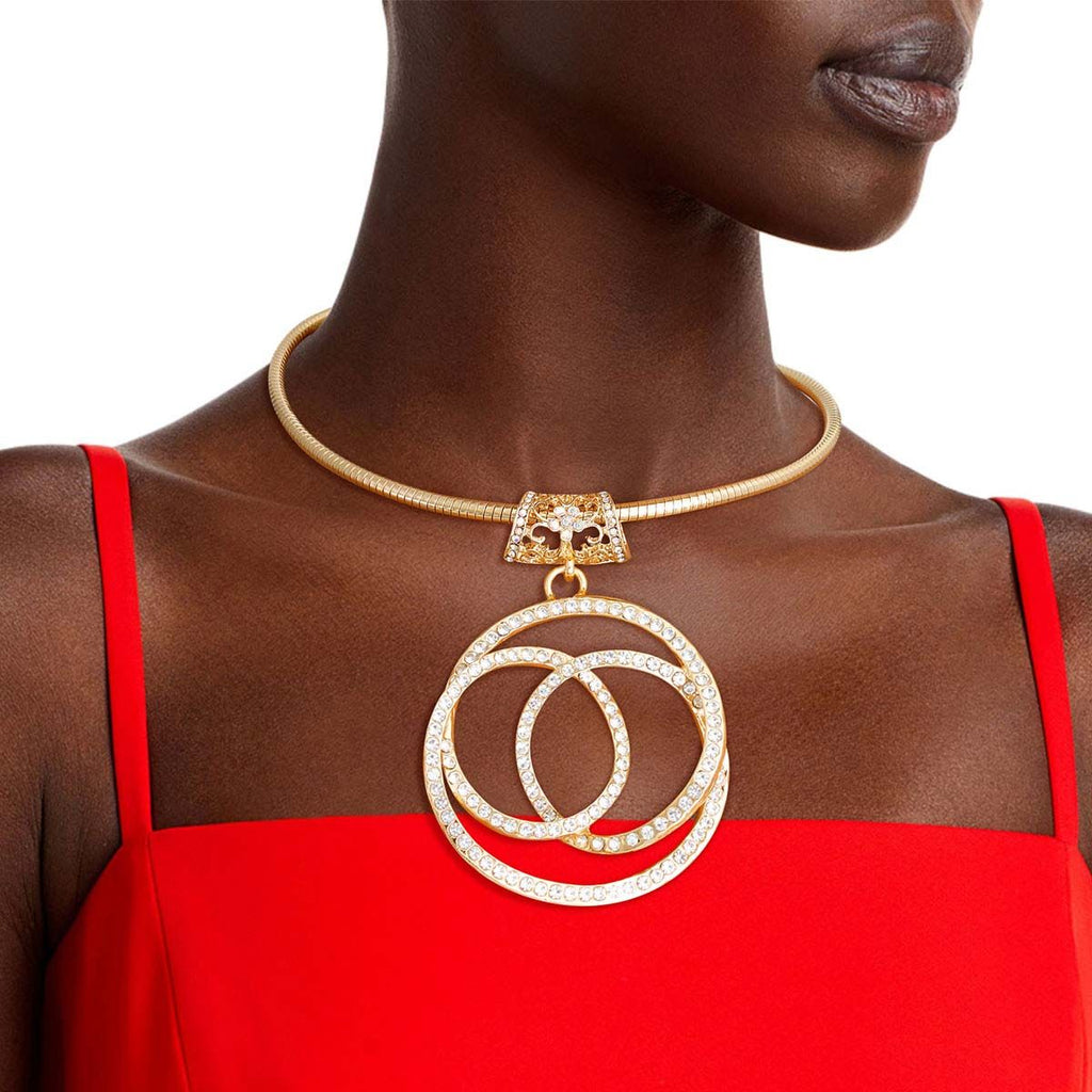 Pendant Necklace Gold 3D Stylish Statement Jewelry Accessory