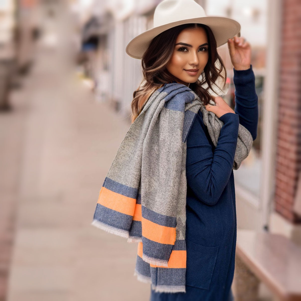 Fashion Scarf with Camo Stripe and Frayed Edge – Stylish Casual Accessory