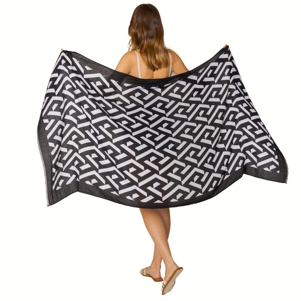 Women’s Scarf Wrap Geo Print Black and White Stylish Chic Accessory