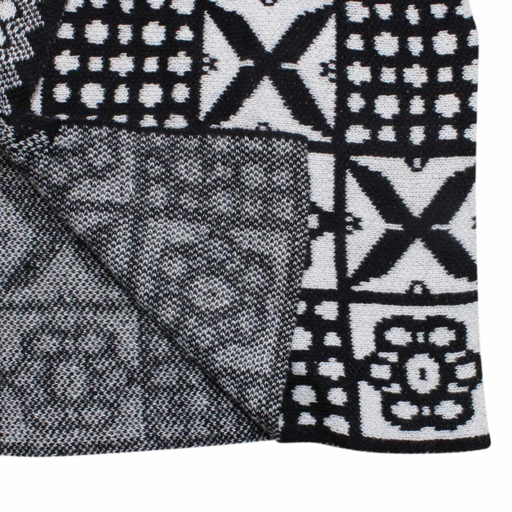 Women’s Cardigan Tile Print Knit Black and White Stylish Casual Layered