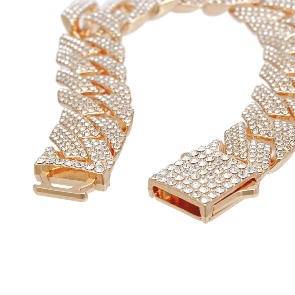 Women’s Gold Cuban Chain Bracelet with Iced Diamond Accent – Stylish Statement Jewelry