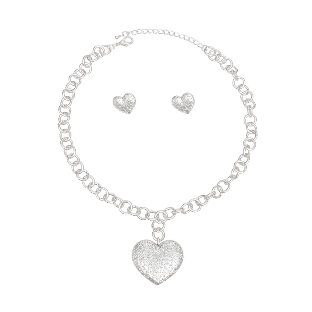 Silver Puffy Heart Pendant Set with Girly Pattern – Stylish Jewelry Accessory