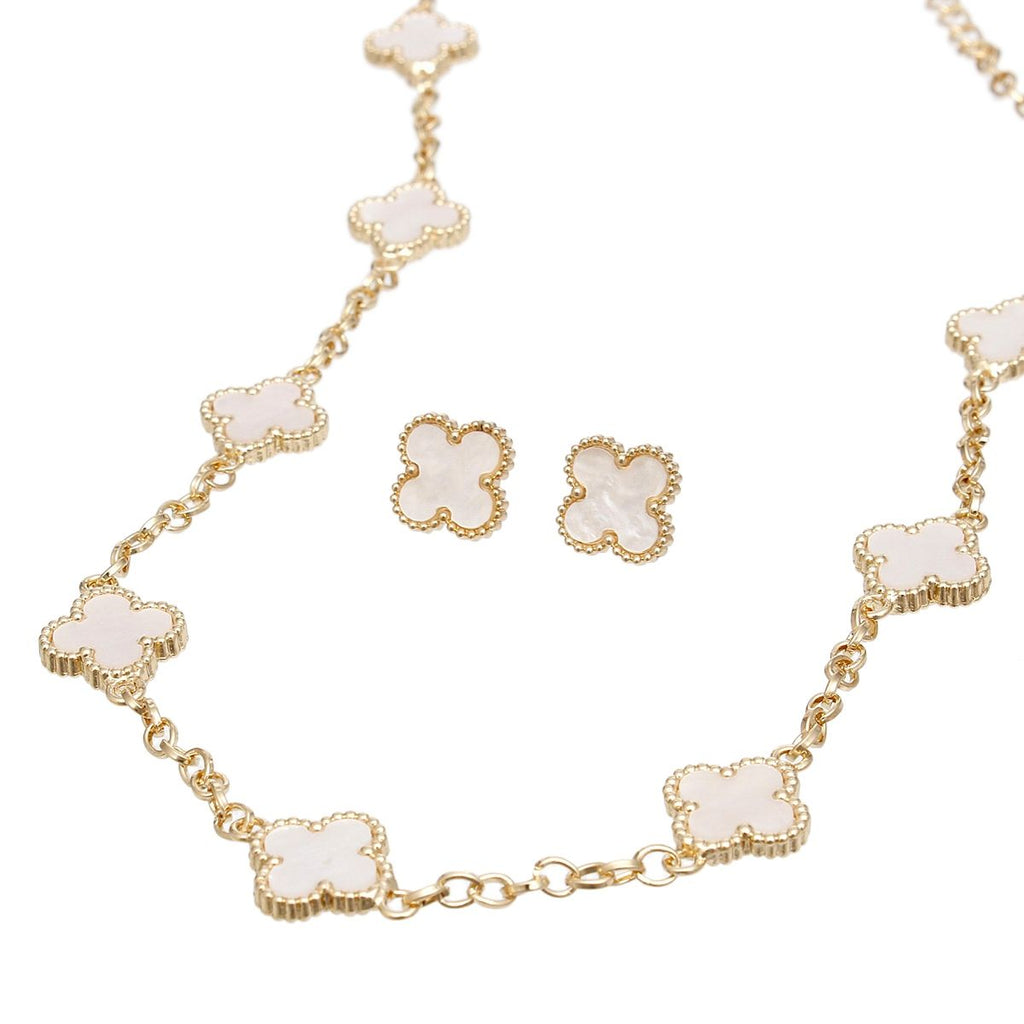 Statement Necklace Gold Cream Quatrefoil Clover 9 Motifs Stylish Chic Jewelry
