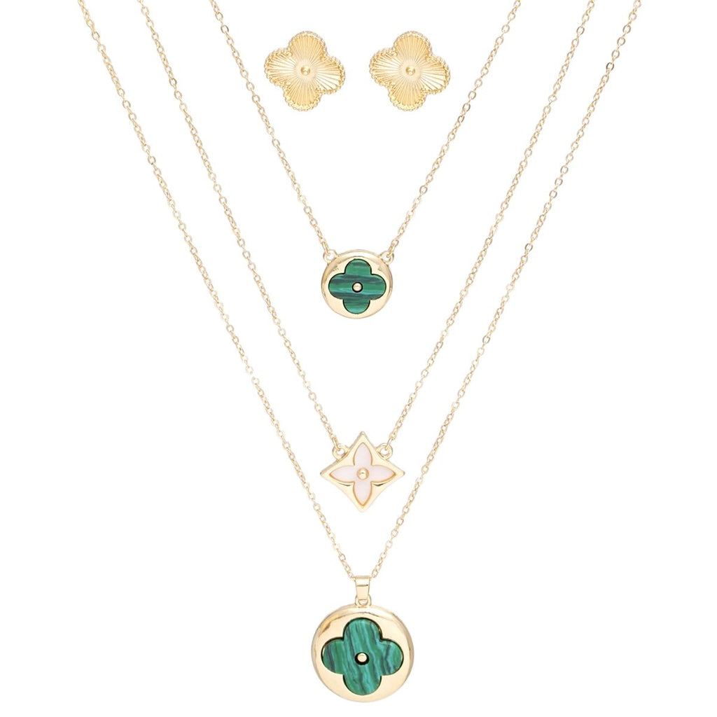 Layered Gold Pendant Necklace with Green Quatrefoil – Stylish Statement Jewelry