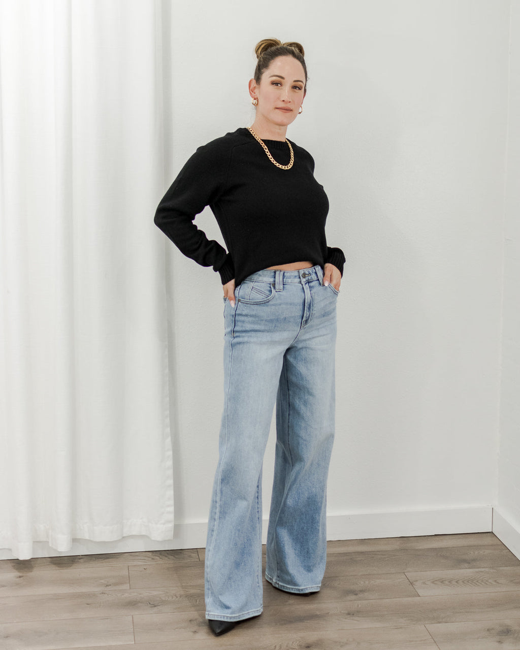 Clean Wide Jeans