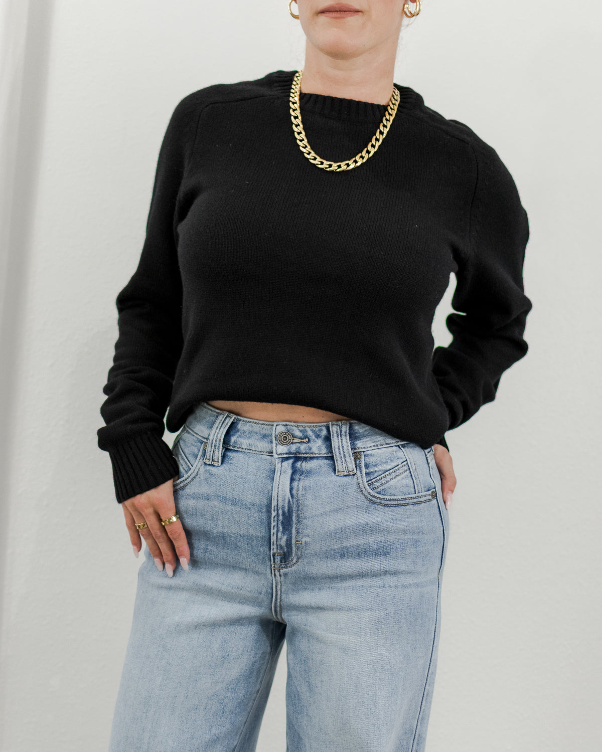 Clean Wide Jeans