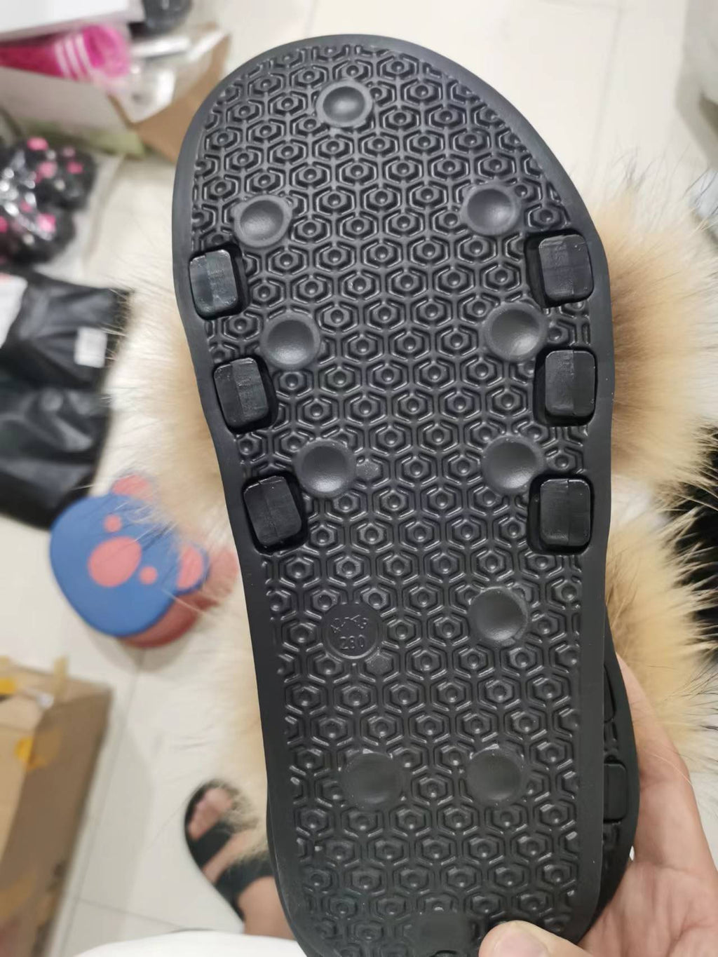 Faux Fur Slides – Plush Luxury Slip-On