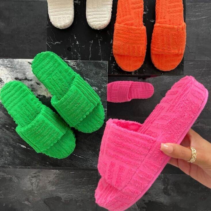 Cozy Slide Slippers – Fuzzy Open Toe House Slides – Soft Plush