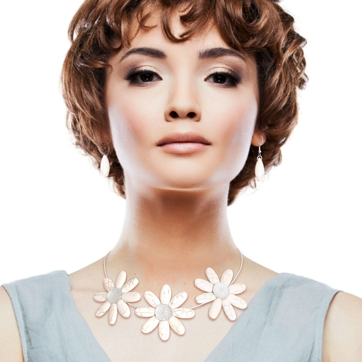 Statement Wire Collar Necklace Ivory Triple Flower Chic Layered Design